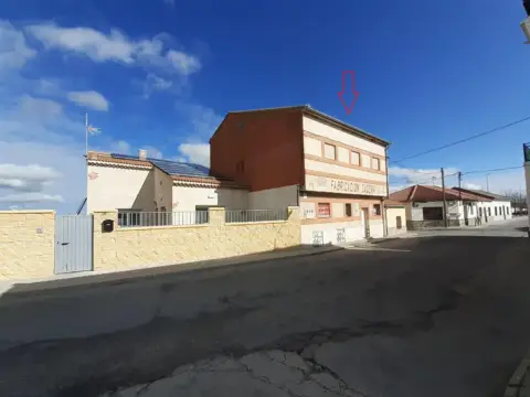 Nave industrial en calle de Santa Ana, 38